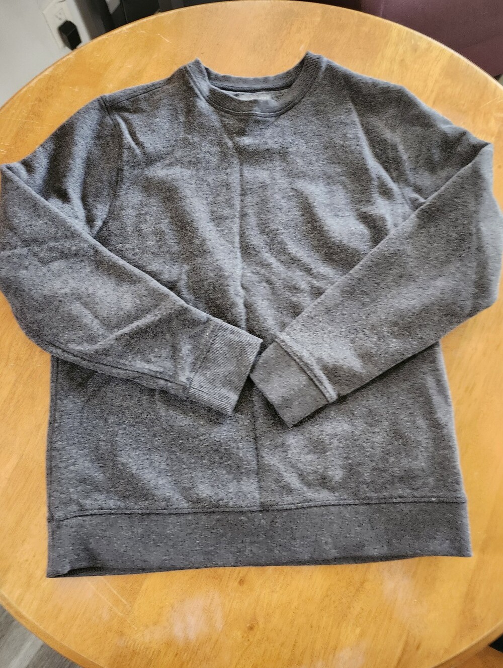 Denver Hayes Classic Crewneck Sweatshirt Grey Large Cozy Cotton Blend